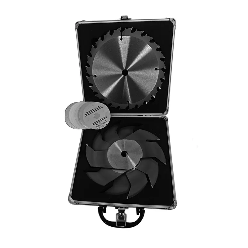 8" Stacked Dado Set with Carbide Tipped Blades and Chippers